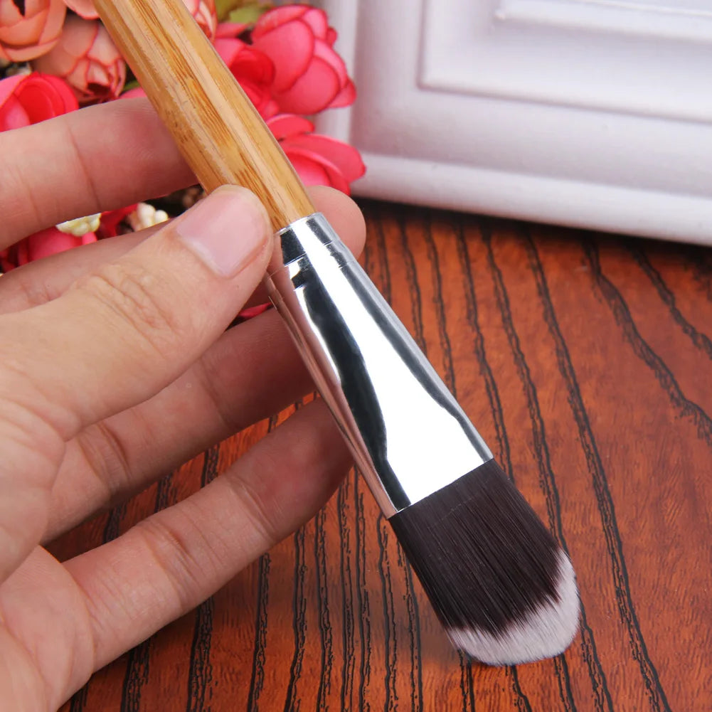 Washable Masks Brush Multifunctional Foundation Liquid Applicator Bamboo Handle Valentine Day Gift for Women Cosmetic Tool