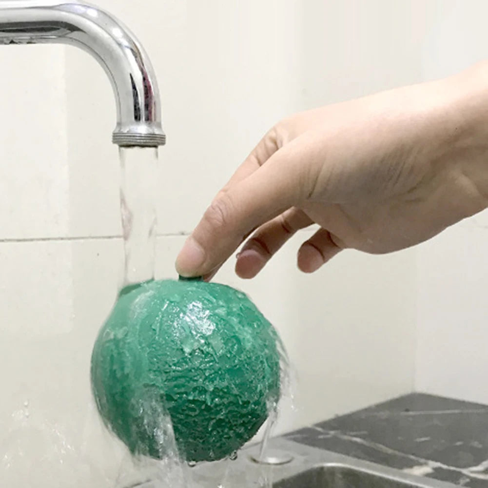 Hanging Fly Trap Pest Control Ball Fruit Fly Catcher 8cm Wasp Bee Insect Trap Gnat Traps for Indoor Outdoor House Kitchen Plants