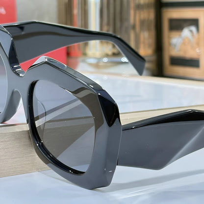 Women Square Tortoiseshell Sunglasses Fashion Trendy Designer Oversized Polarized UV Protection Perfect for Summer