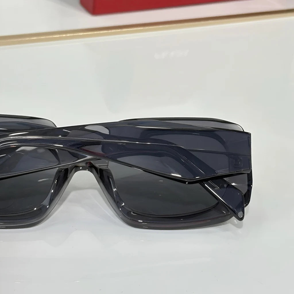 Women Square Tortoiseshell Sunglasses Fashion Trendy Designer Oversized Polarized UV Protection Perfect for Summer